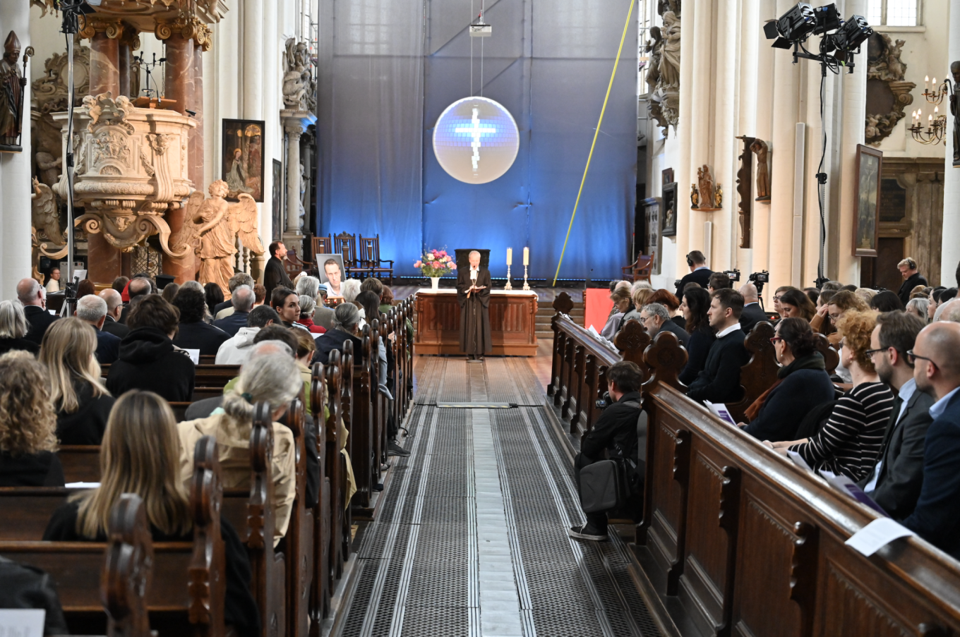 A memorial service in honor of Navalny in Berlin. Ralf Hirschberger / AFP
